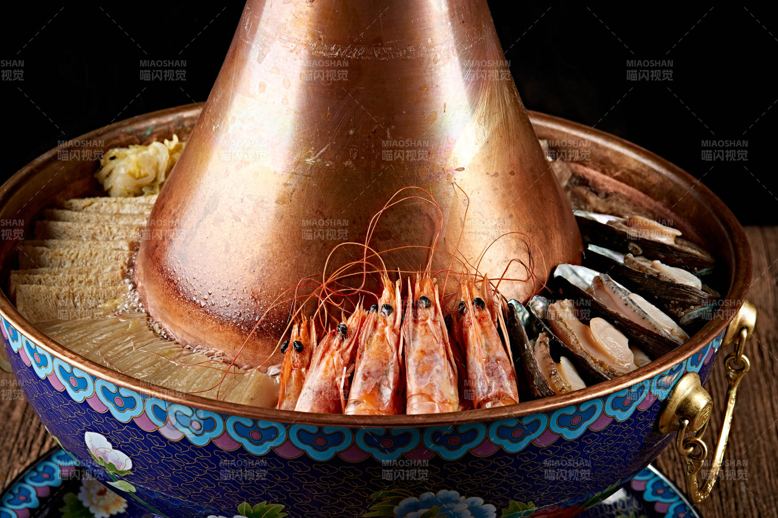 农家美味猪肉粉条酸菜配拿糕图片