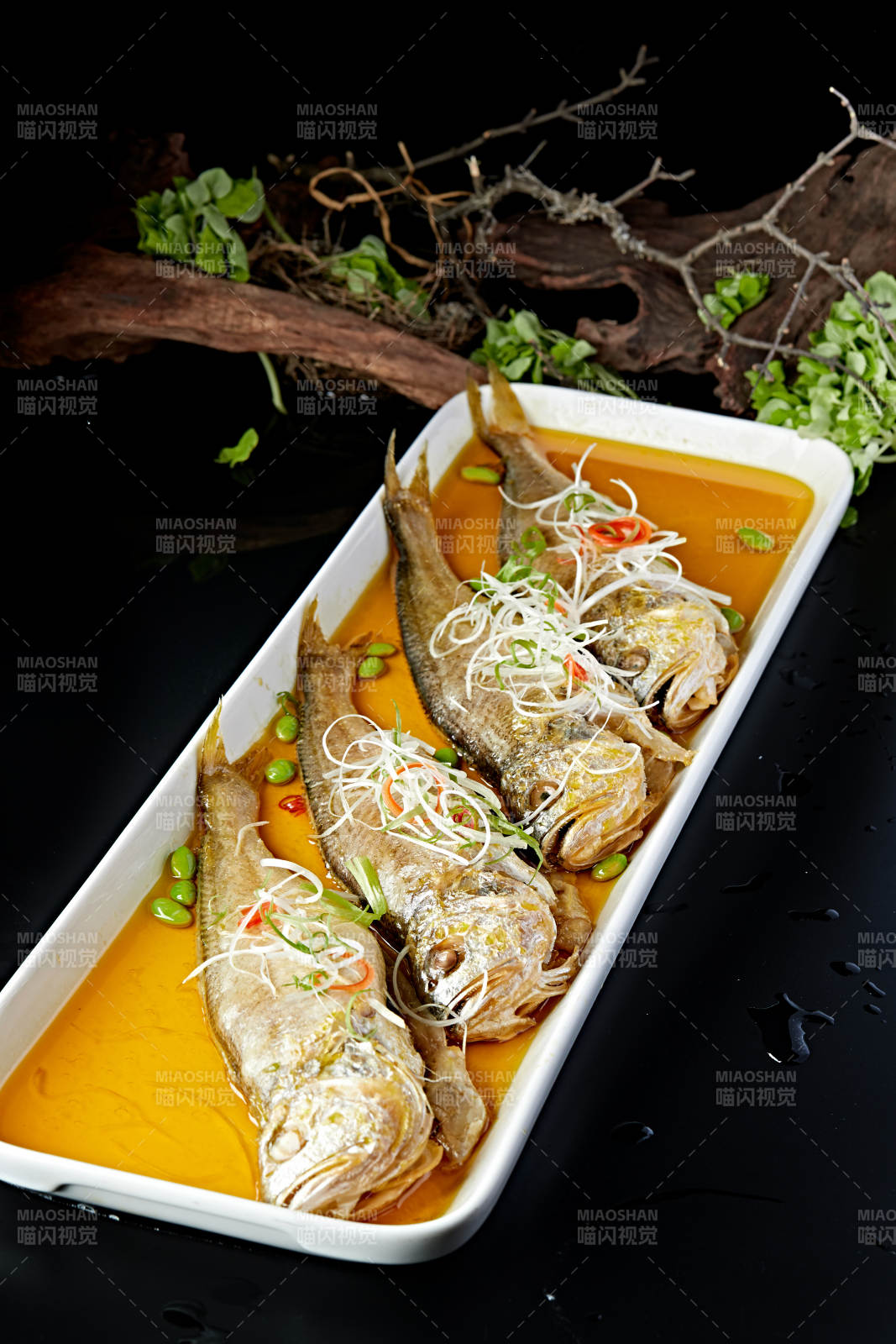 浇汁蛏子蒸丝瓜图片