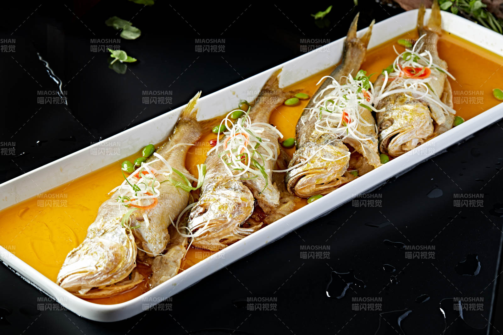 浇汁蛏子蒸丝瓜图片