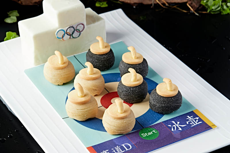 冬奥冰壶榴莲酥图片