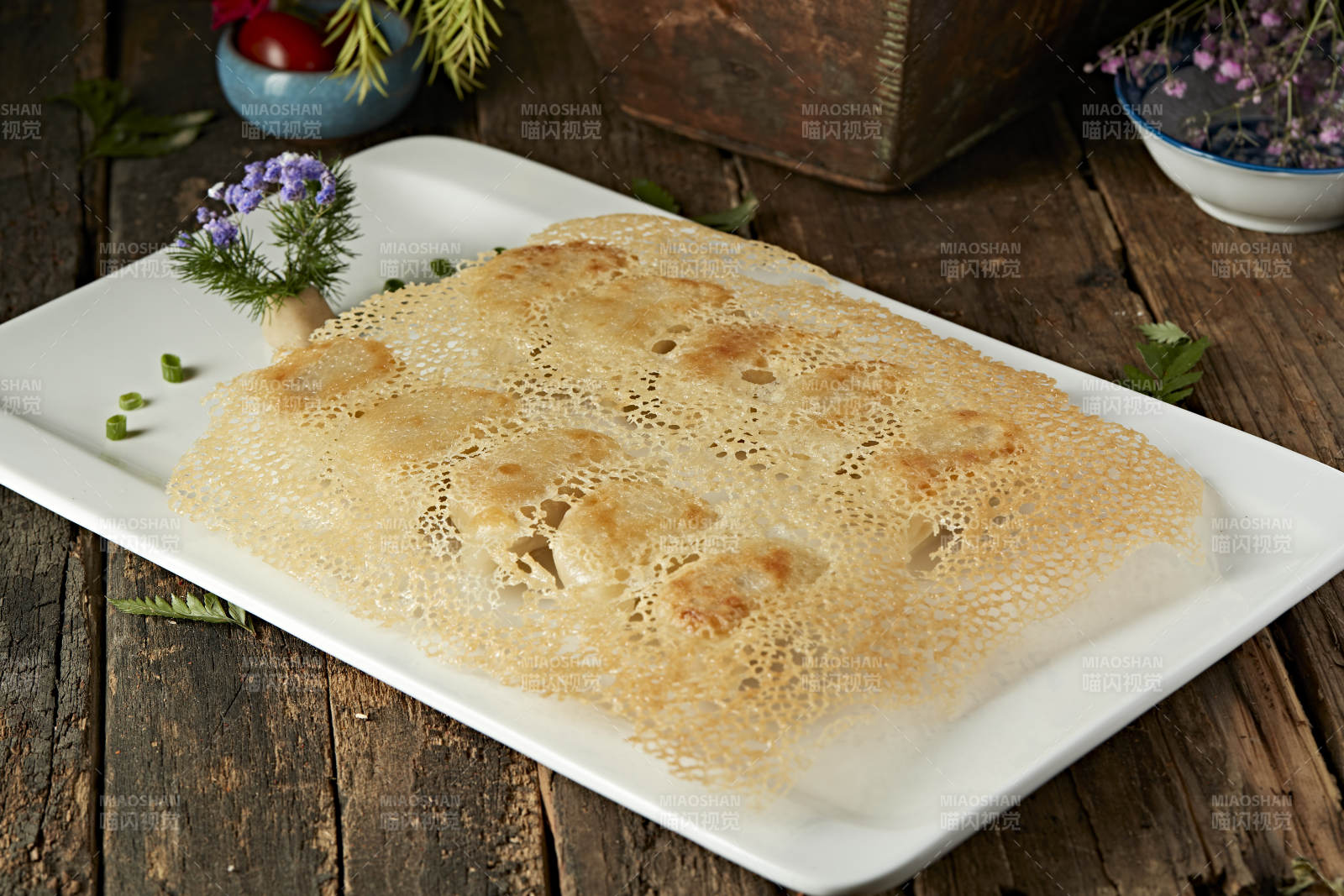 渔网酥脆煎饺图片