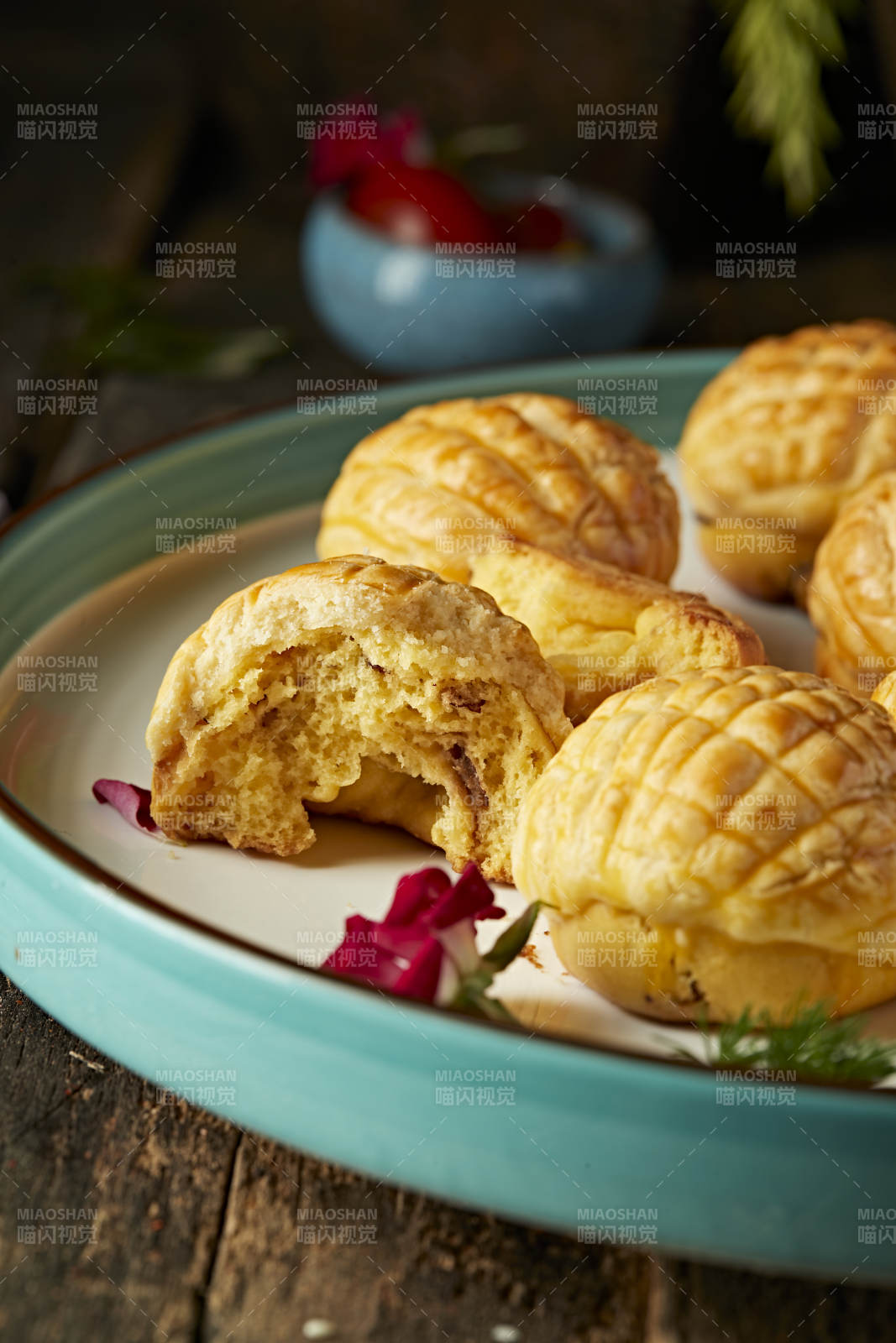 港式茶餐菠萝包图片