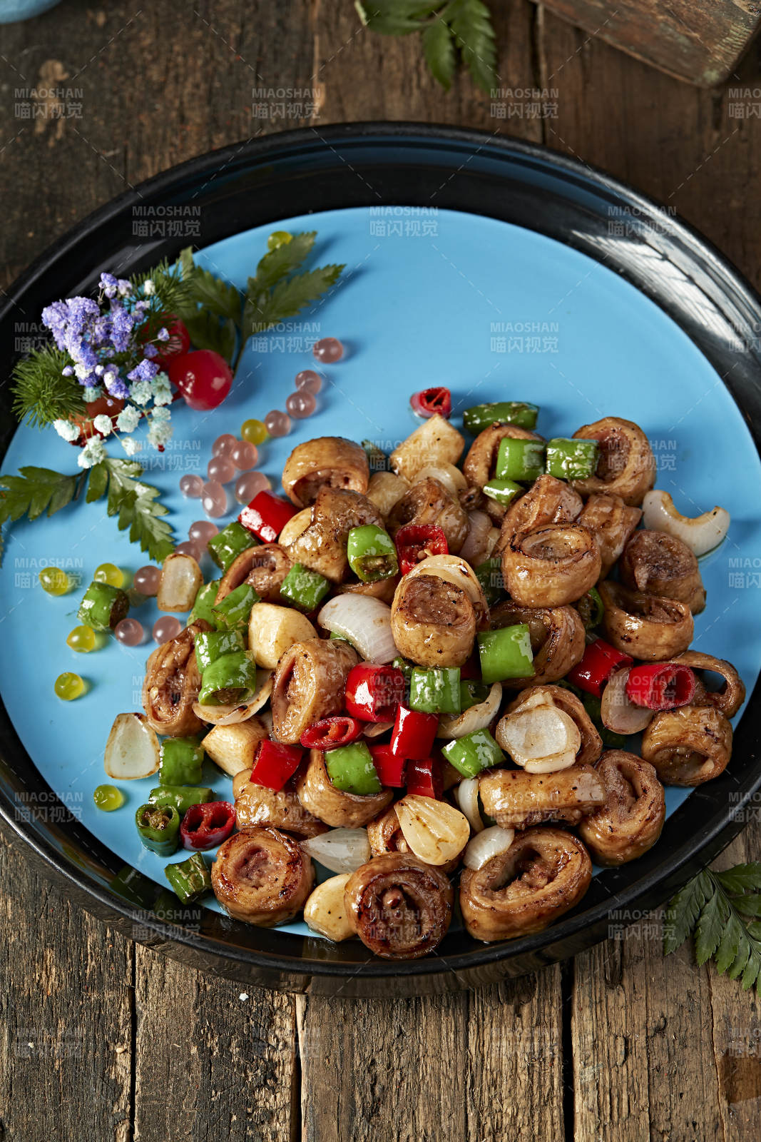 双椒蒜香焗肥肠图片