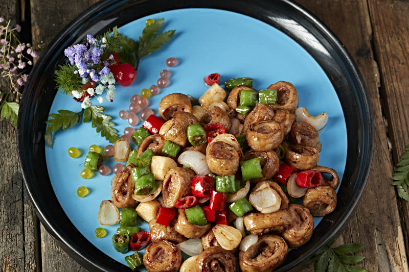 双椒蒜香焗肥肠图片