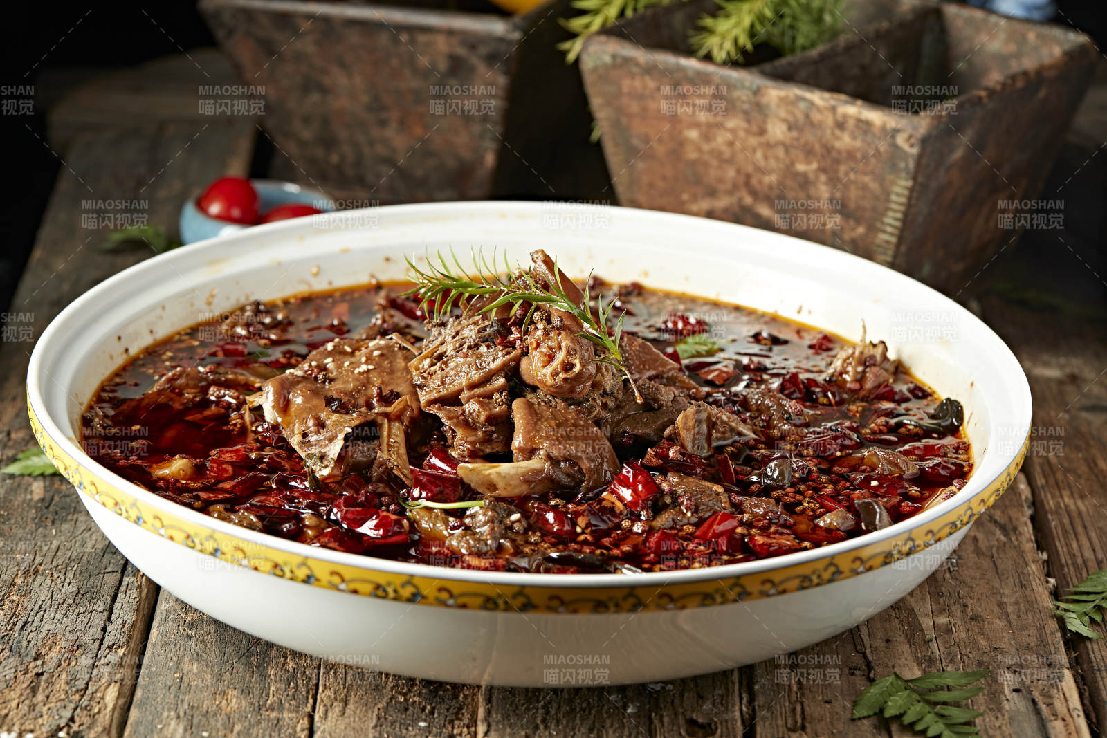 麻辣红油川香炖鹅肉图片