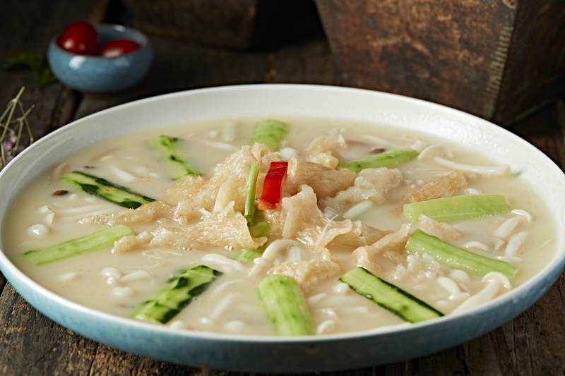 浓汤杂菌烩鱼肚图片