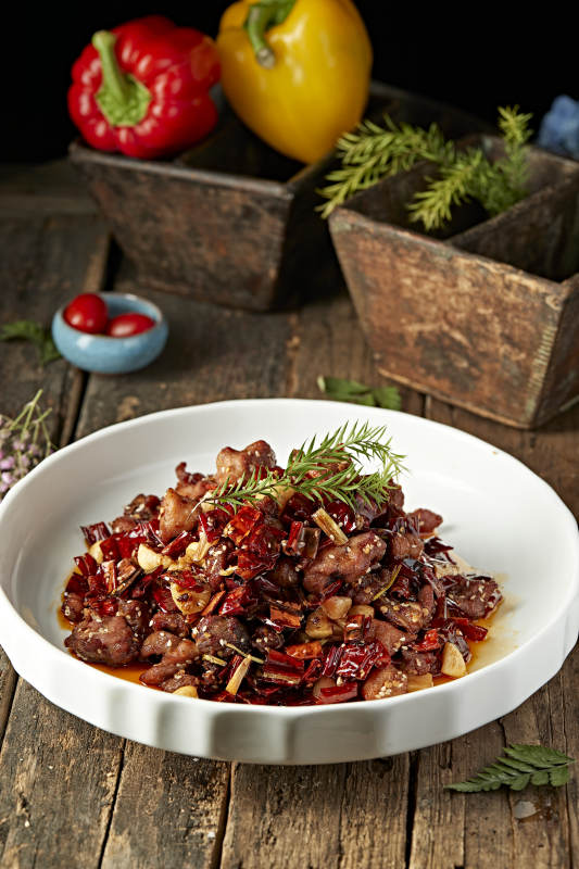 川味香辣爆兔丁图片