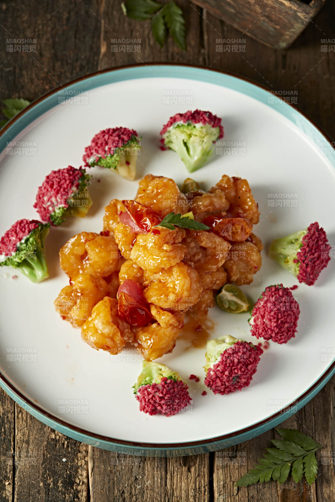 美味宫保大虾球图片