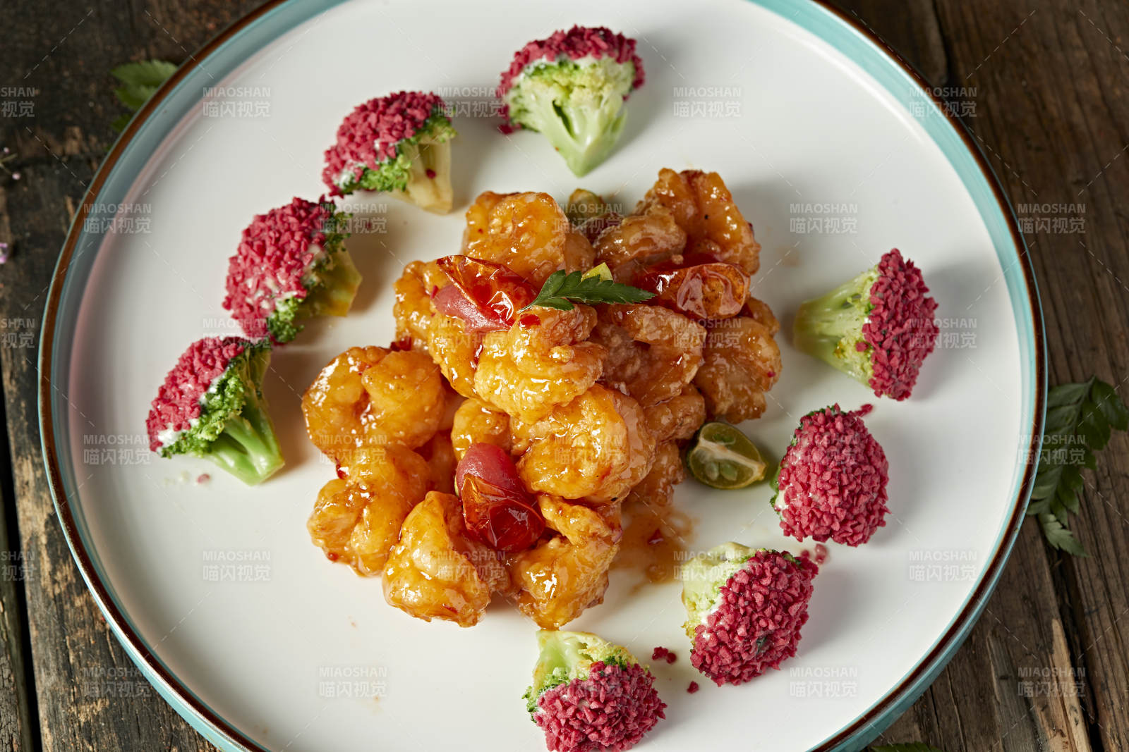 美味宫保大虾球图片