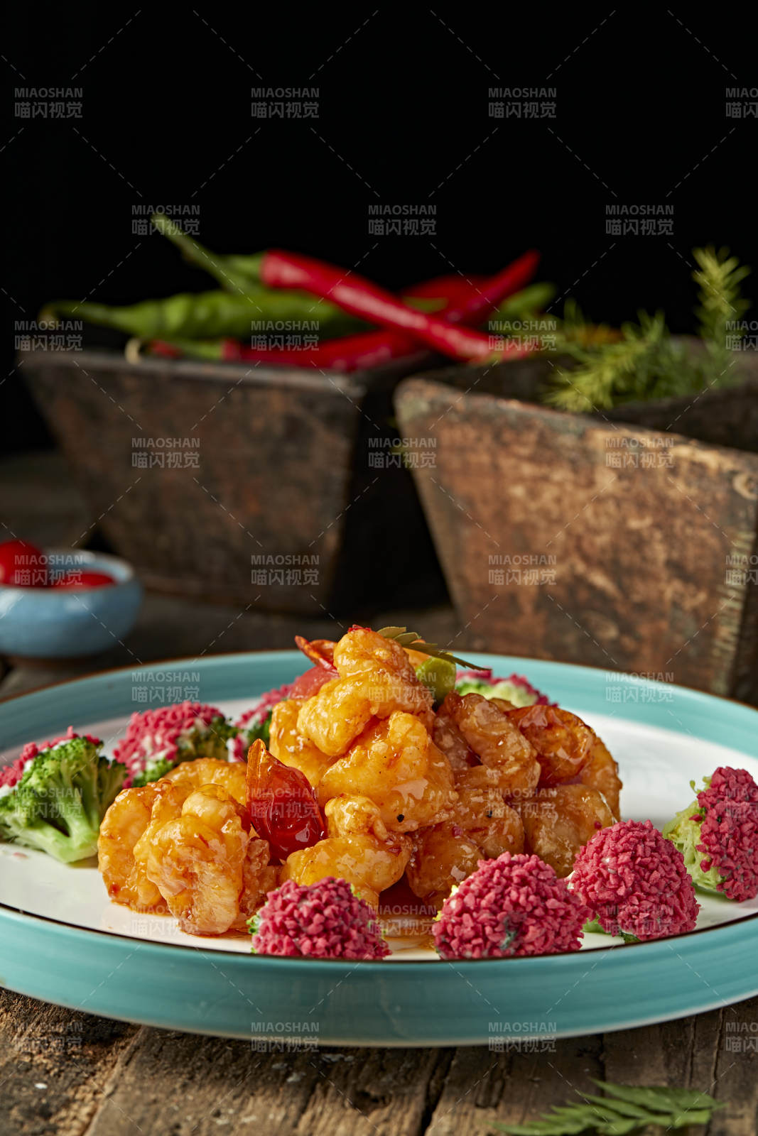 美味宫保大虾球图片