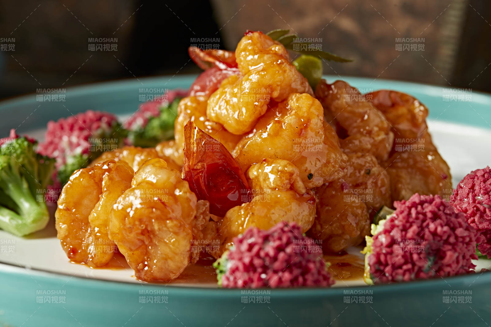 美味宫保大虾球图片