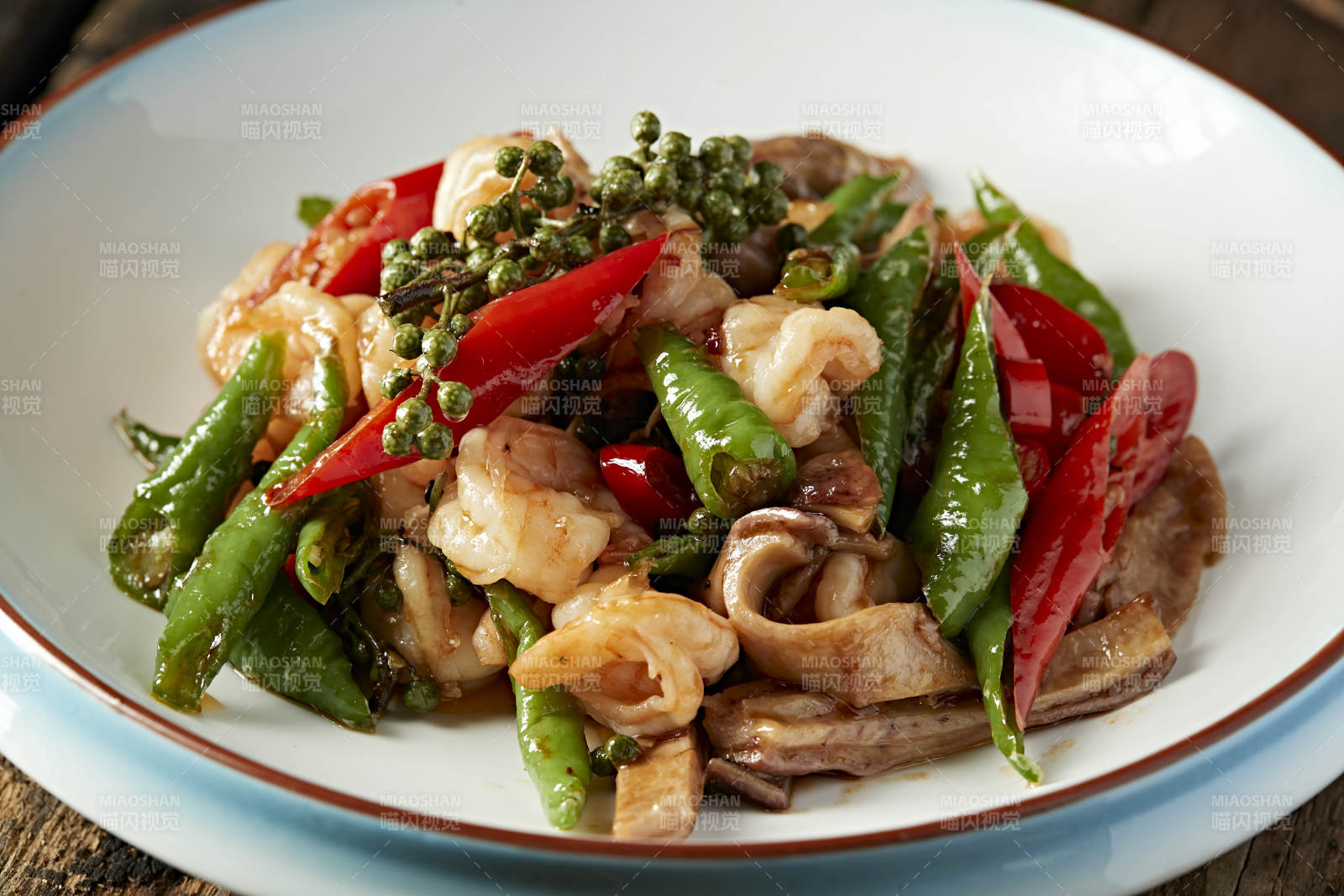 藤椒香辣双椒猪肚大虾仁图片