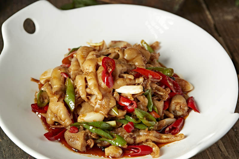 香辣爆炒脱骨凤爪图片