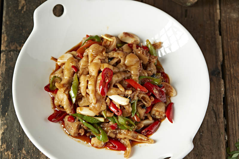 香辣爆炒脱骨凤爪图片