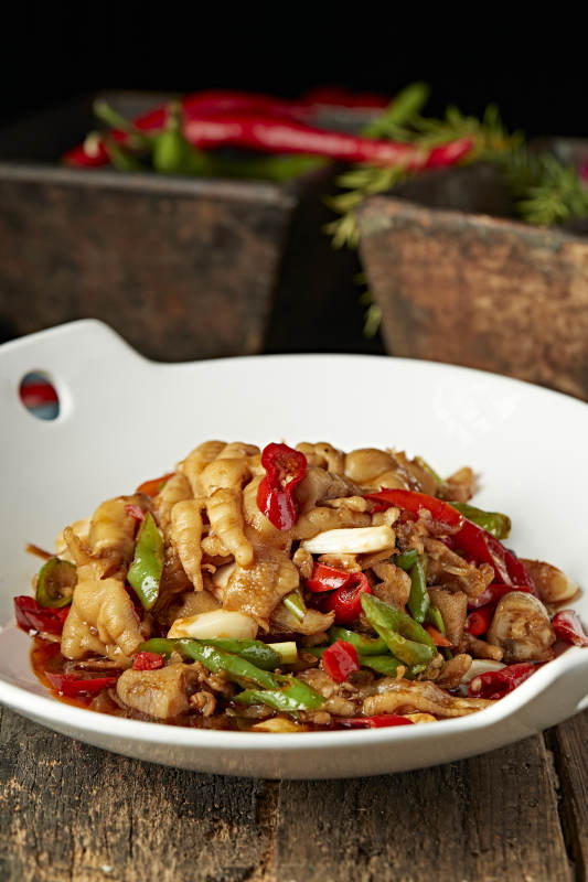 香辣爆炒脱骨凤爪图片