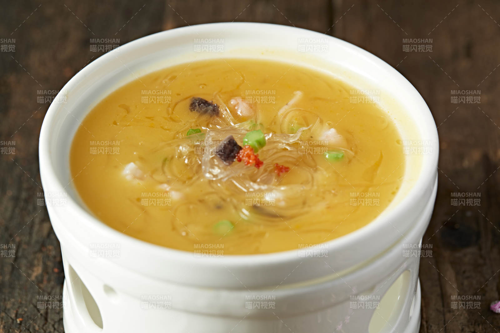 浓汤黑松露海米烩鱼翅图片