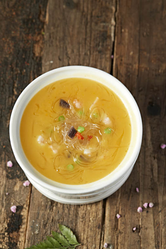 浓汤黑松露海米烩鱼翅图片