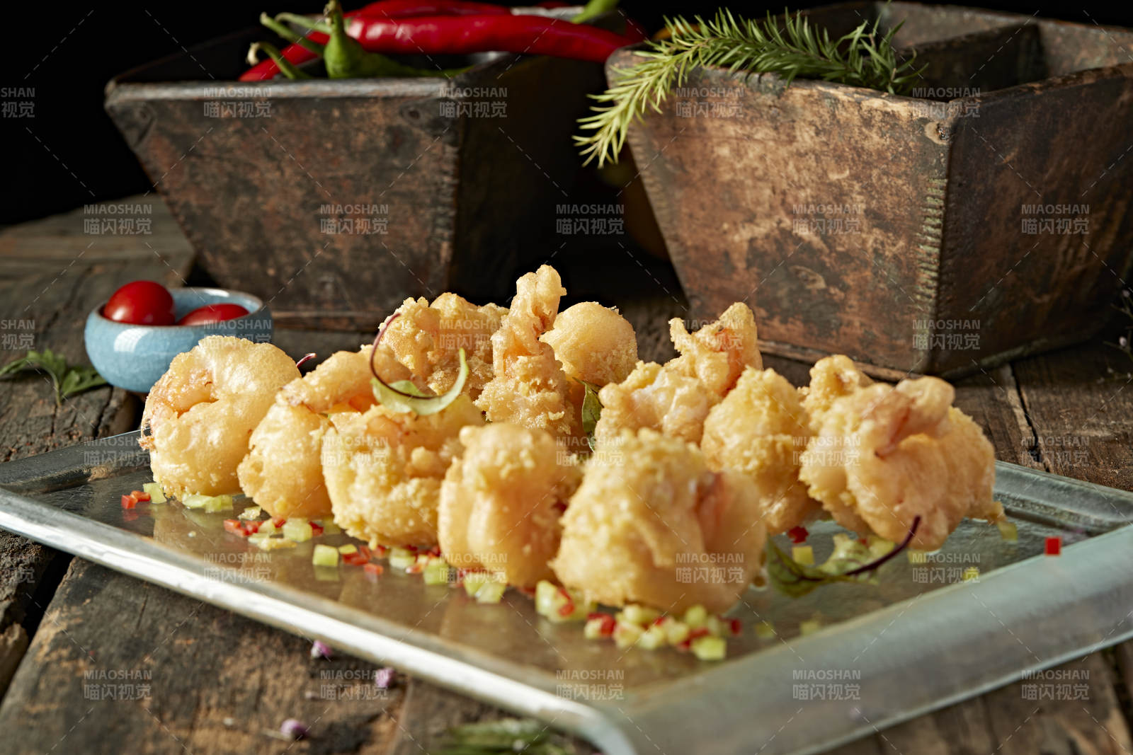 咸蛋黄焗深海大虾球图片