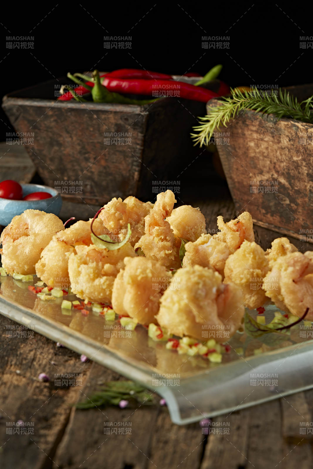 咸蛋黄焗深海大虾球图片