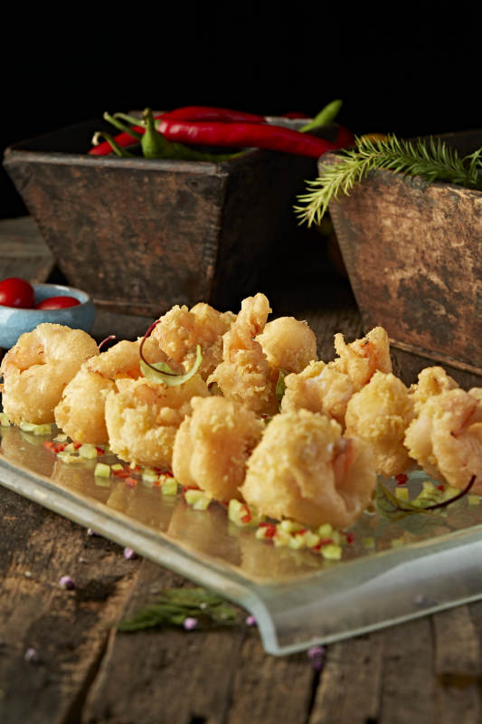 咸蛋黄焗深海大虾球图片