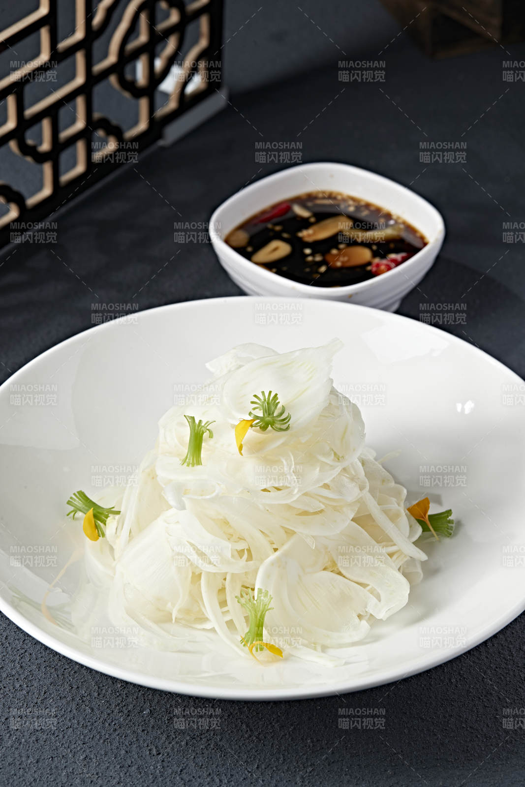 精美小凉菜凉拌茴香头图片