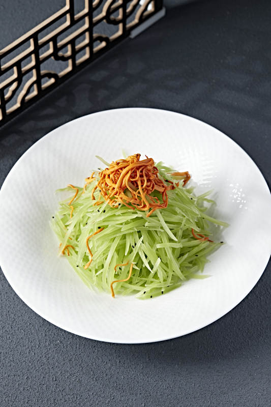 精美凉菜虫草花巧拌卤笋丝图片