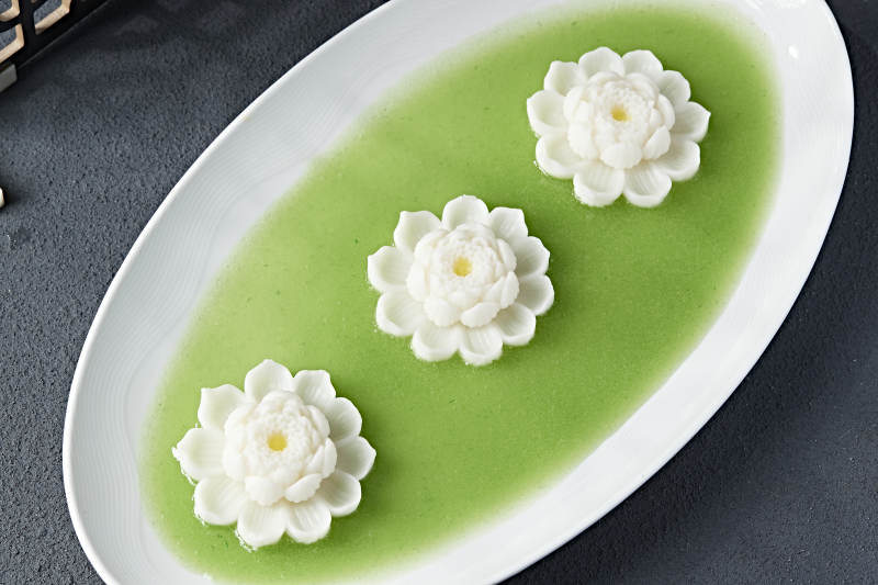 蜂蜜青苹果汁捞莲花山药泥图片