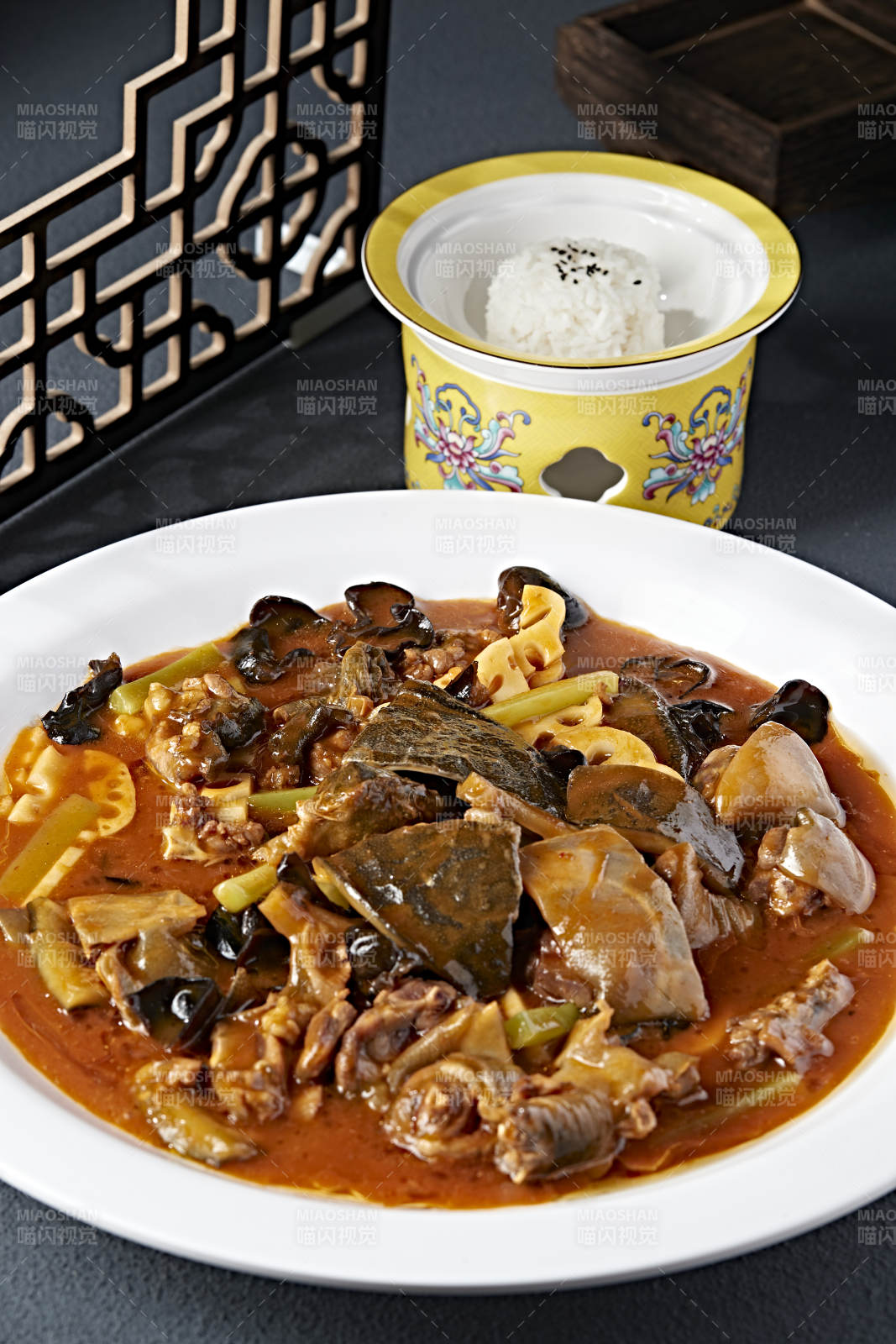 红烧美味野生甲鱼图片