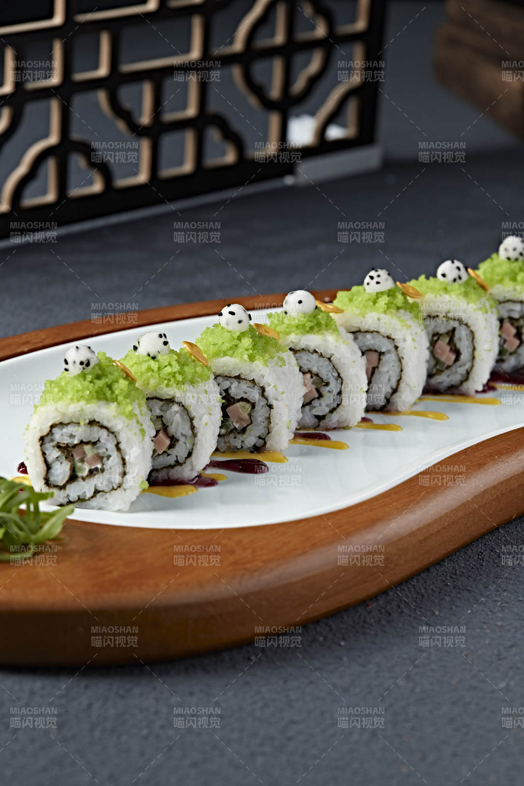 鲜果什锦太卷寿司图片