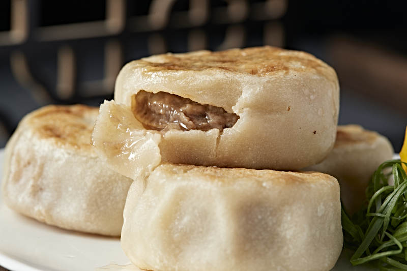 清真美食油煎羊肉馅门钉饼图片