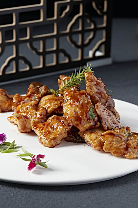 酱香锅包银鳕鱼块图片