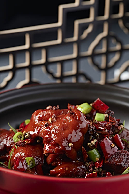 砂锅红焖香辣猪蹄块图片