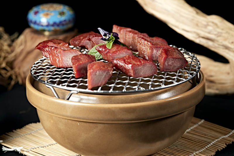 泥炉炭烧港式秘制叉烧肉图片