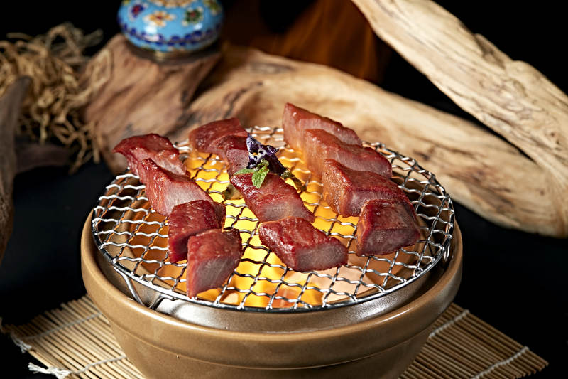 泥炉炭烧港式秘制叉烧肉图片