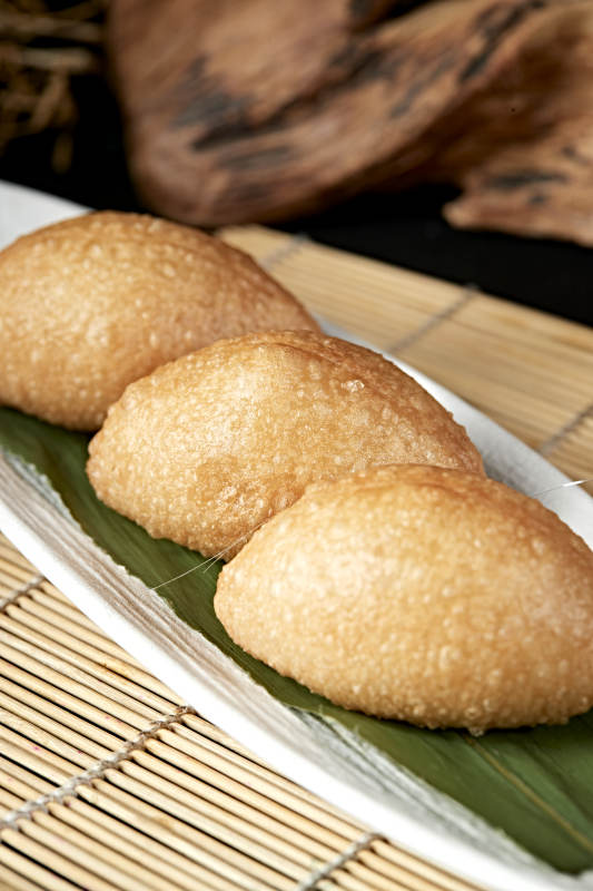 美味茶餐港式油炸酥皮酱肉包图片