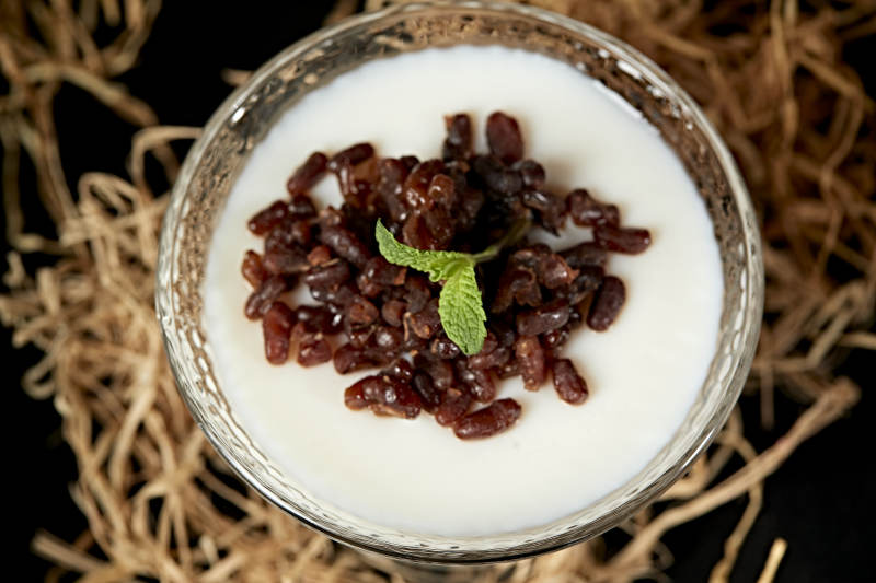 美味鲜奶红豆布丁图片