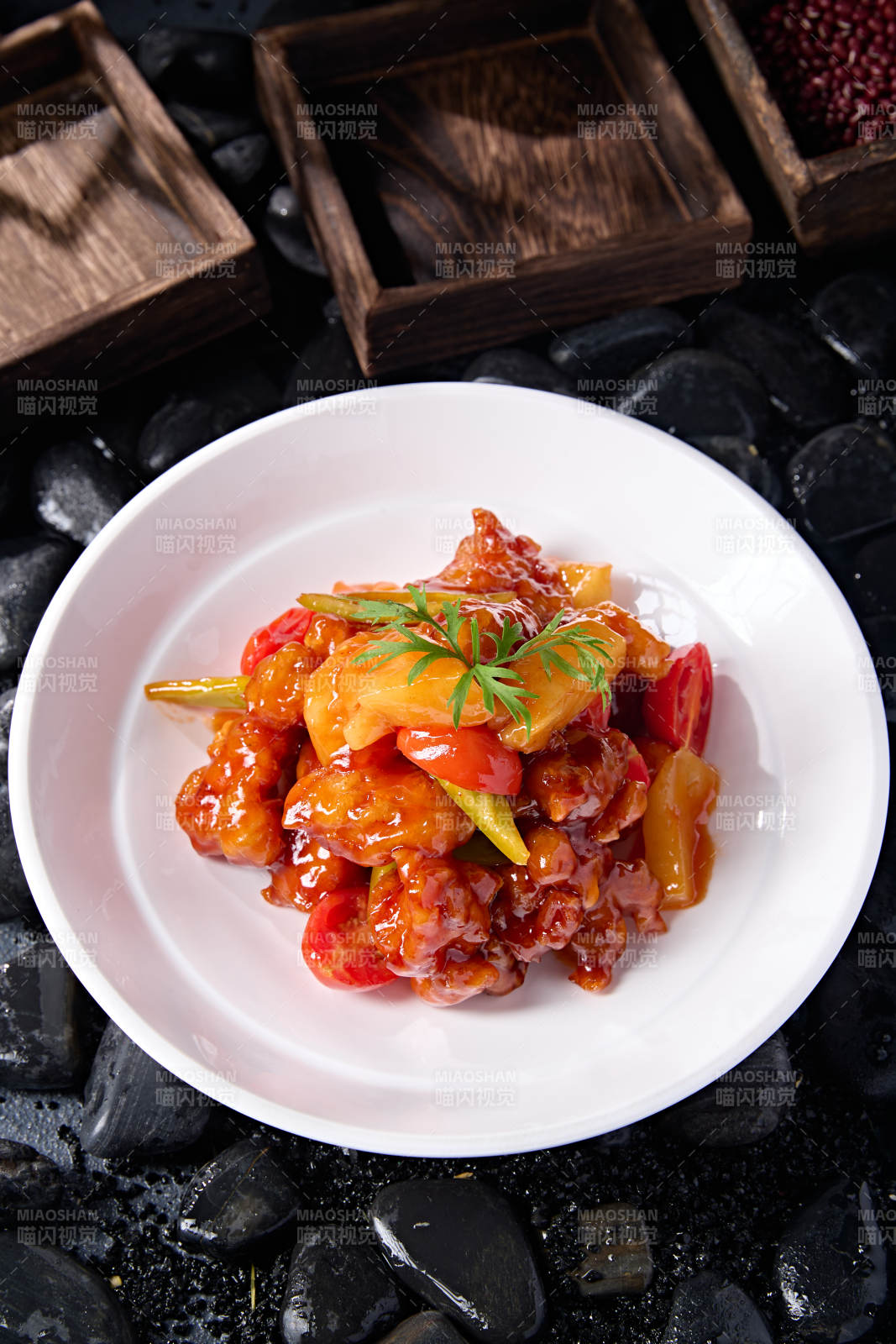 广式粤菜菠萝彩椒咕咾肉图片