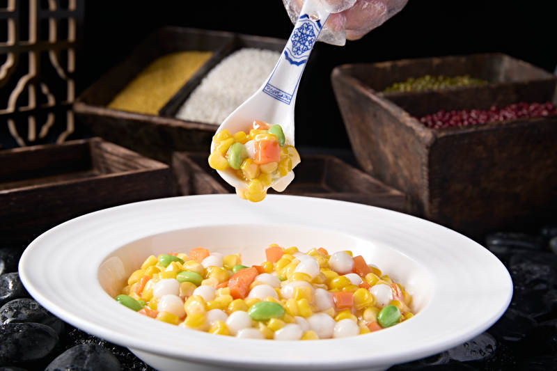 糖水青豆芋圆玉米粒胡萝卜丁图片