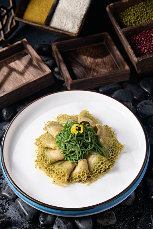 精美凉菜沙葱金钱肚图片