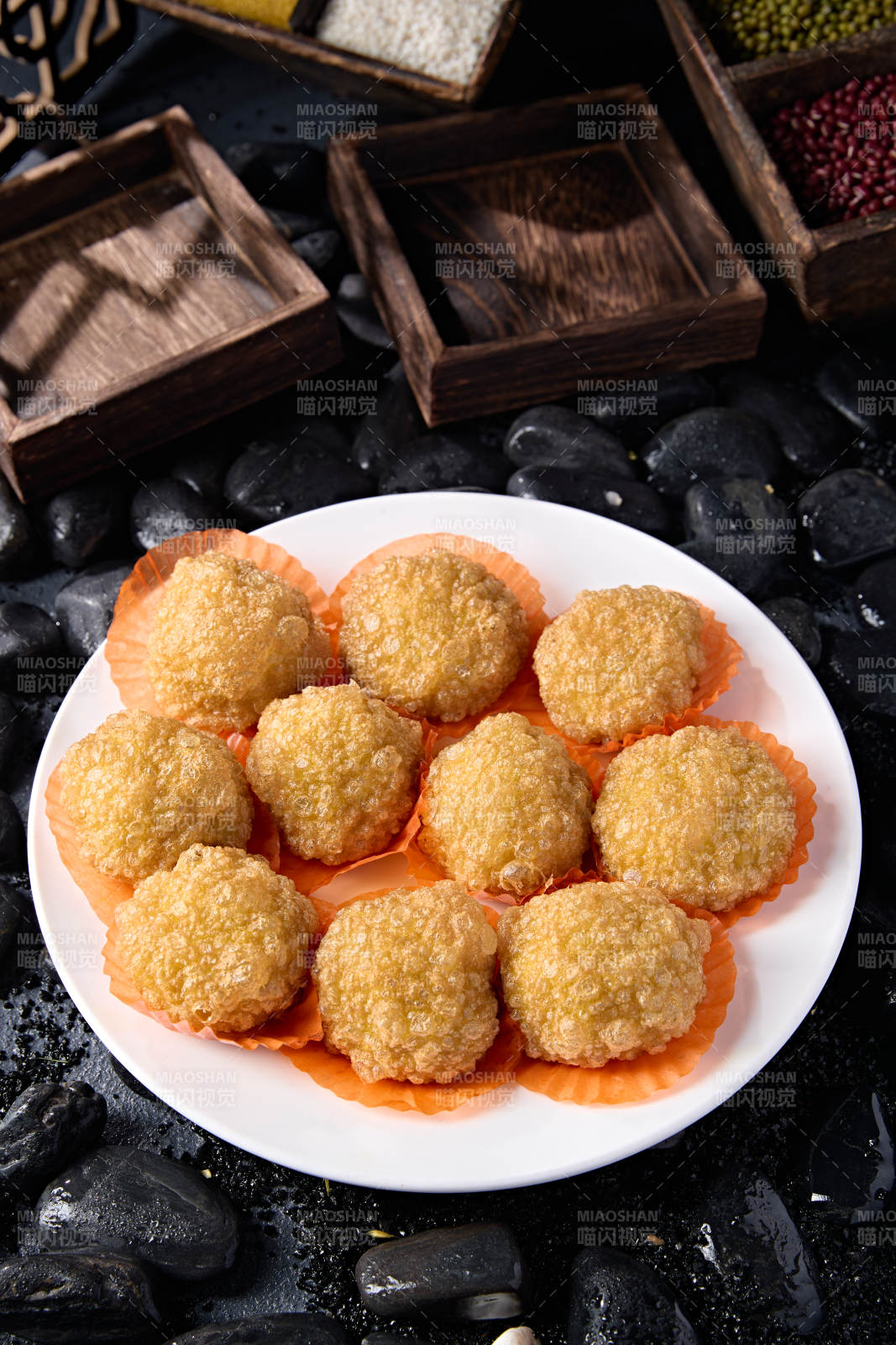 张垣坝上油炸黄糕图片