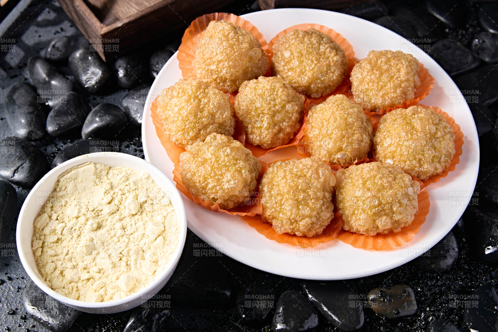 张垣坝上油炸黄糕图片