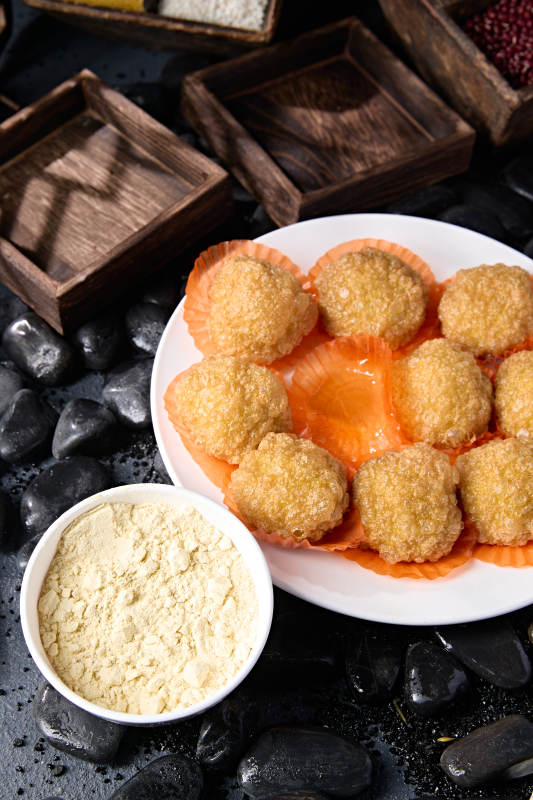 张垣坝上油炸黄糕图片