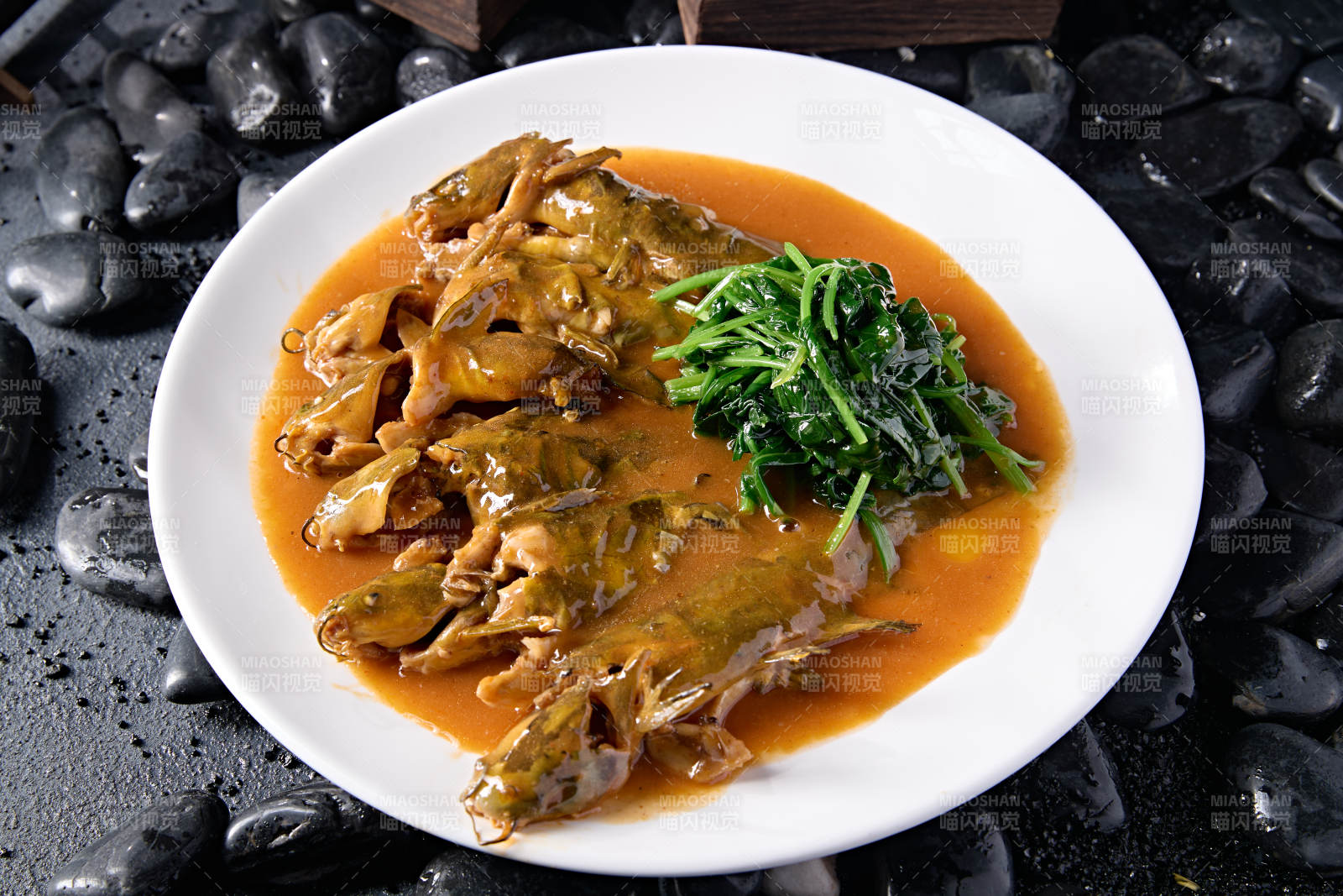 美味家常黄焖嘎鱼图片