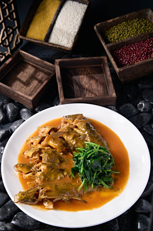 美味家常黄焖嘎鱼图片