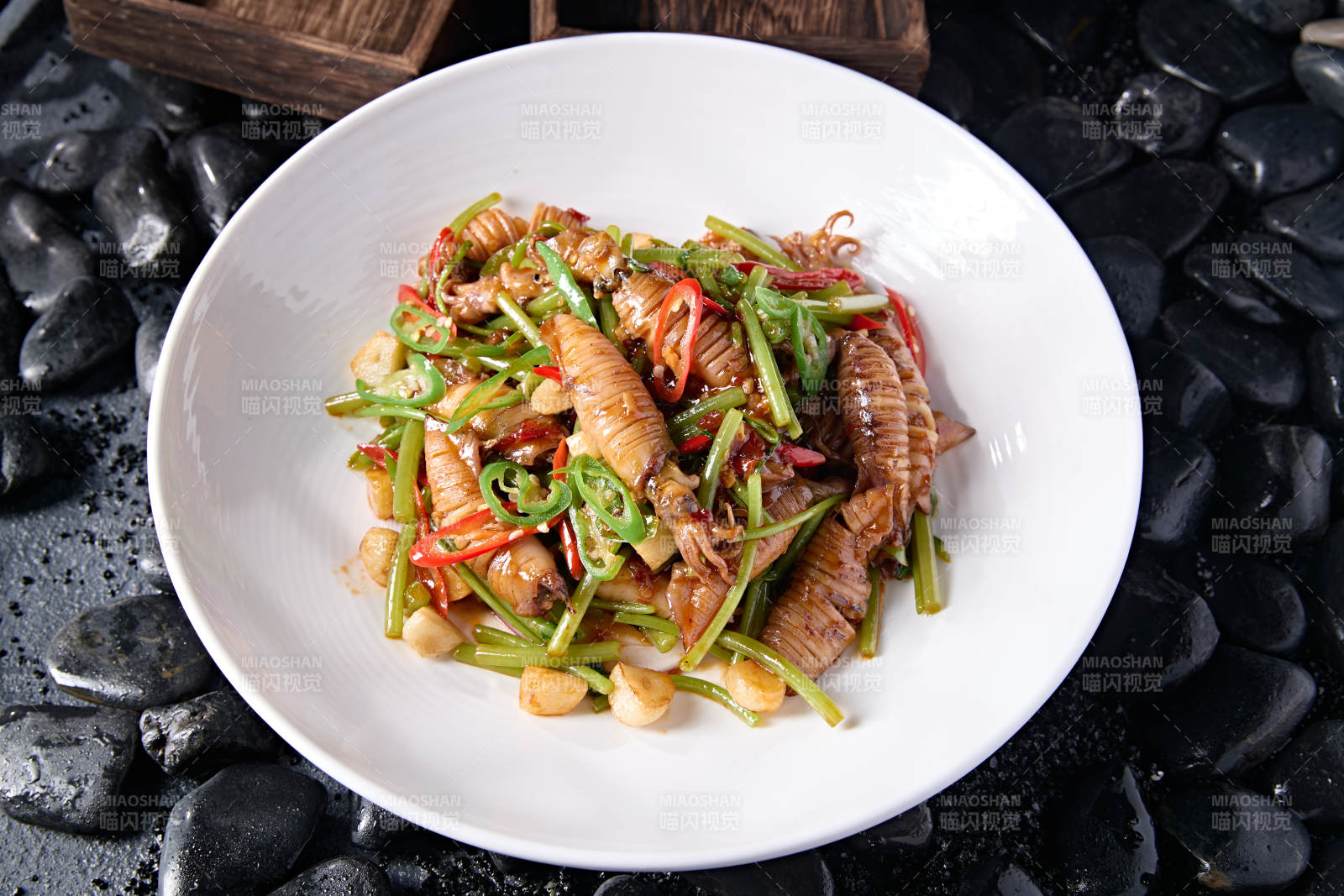 米椒蒜香爆海兔图片