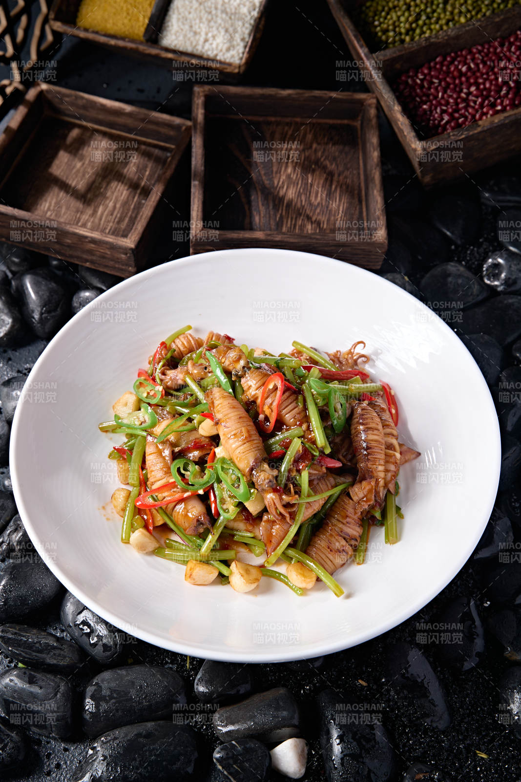 米椒蒜香爆海兔图片