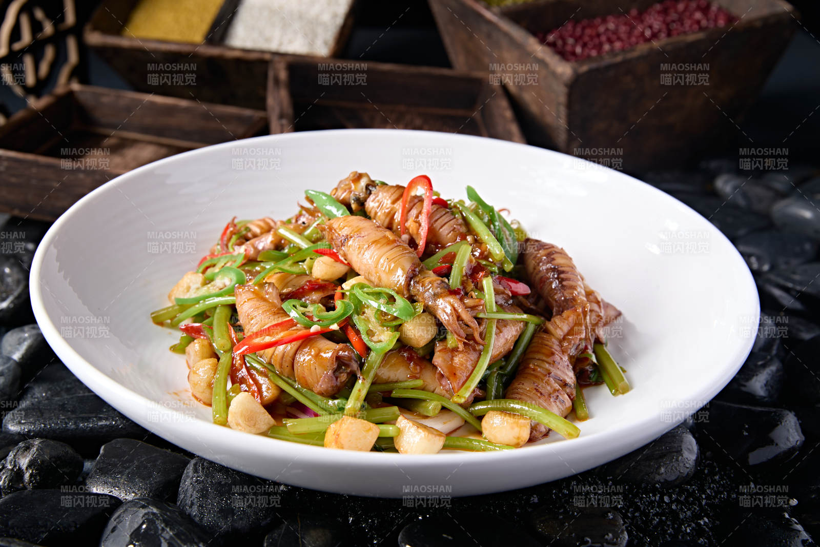 米椒蒜香爆海兔图片