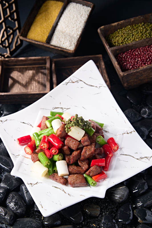 杭椒爆黑椒牛肉图片