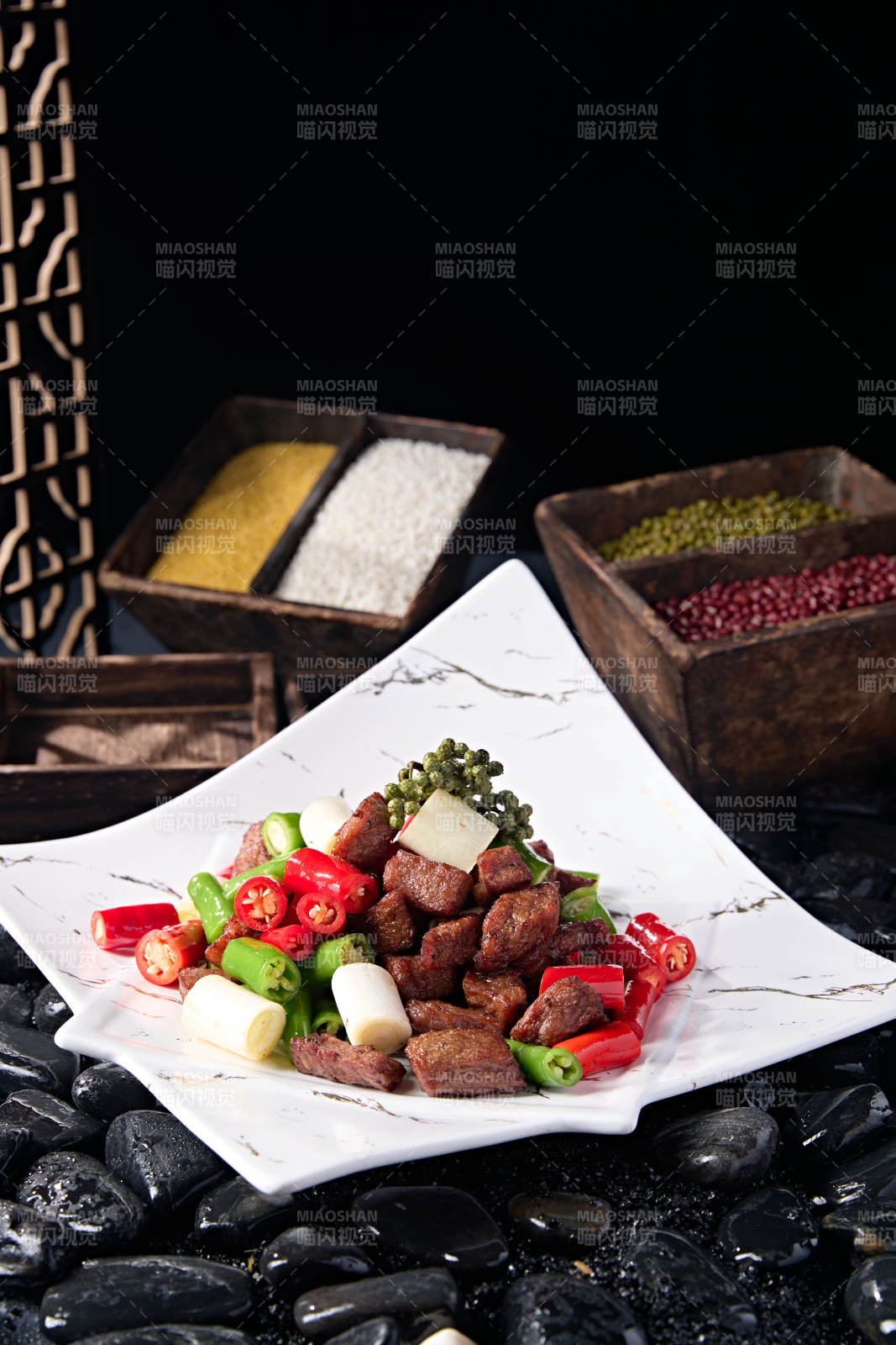 杭椒爆黑椒牛肉图片