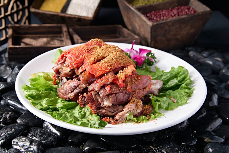 脆皮猪肘子块图片